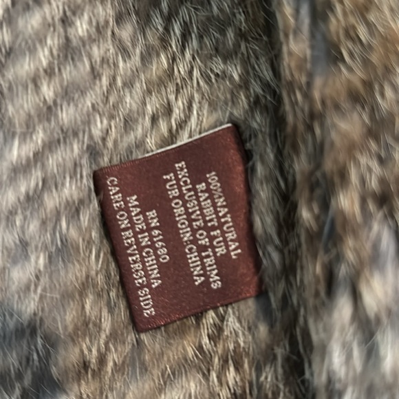 Rabbit fur vest, size small - Picture 3 of 3